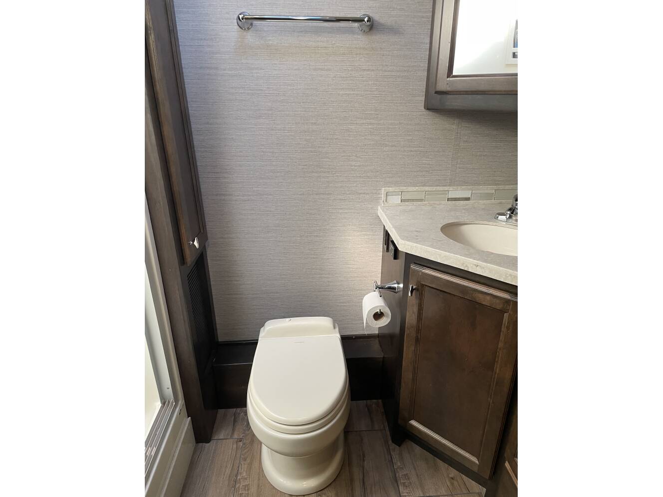 A photo of this 2021 Tiffin Motorhomes ALLEGRO OPEN ROAD 36LA