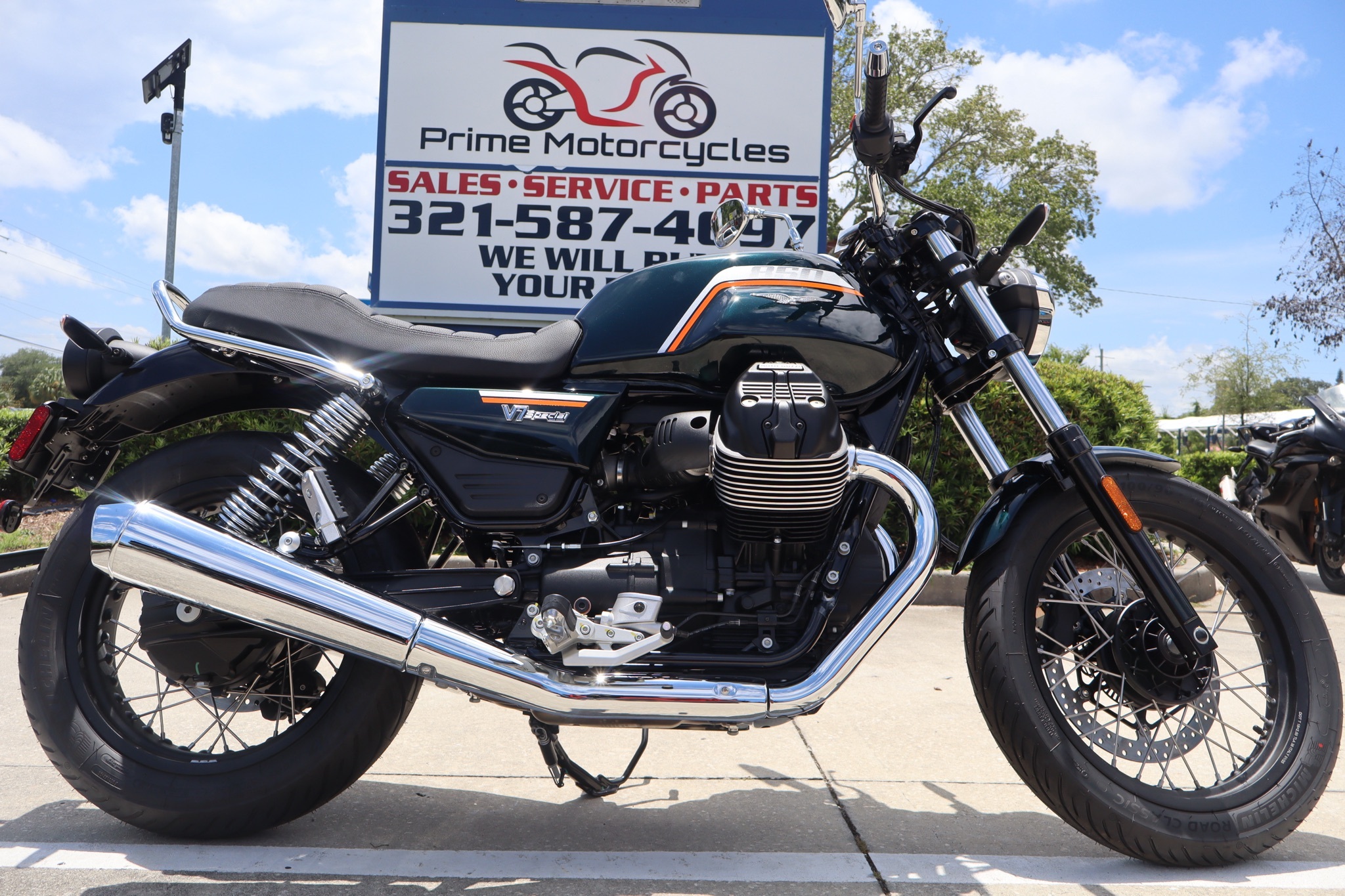 2026 Moto Guzzi V7 Special SPECIAL in Melbourne, FL