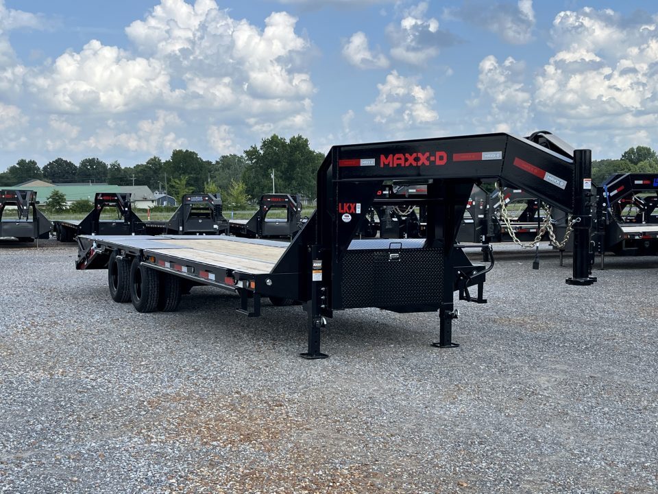 2027 MAXX-D LKX10225 in Dexter, KY