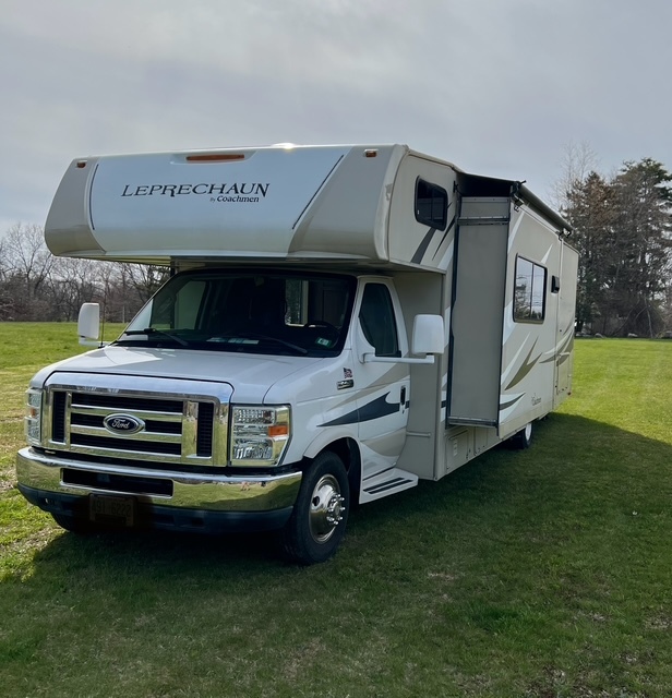2016 Coachmen LEPRECHAUN 320 BH in atkinson NH