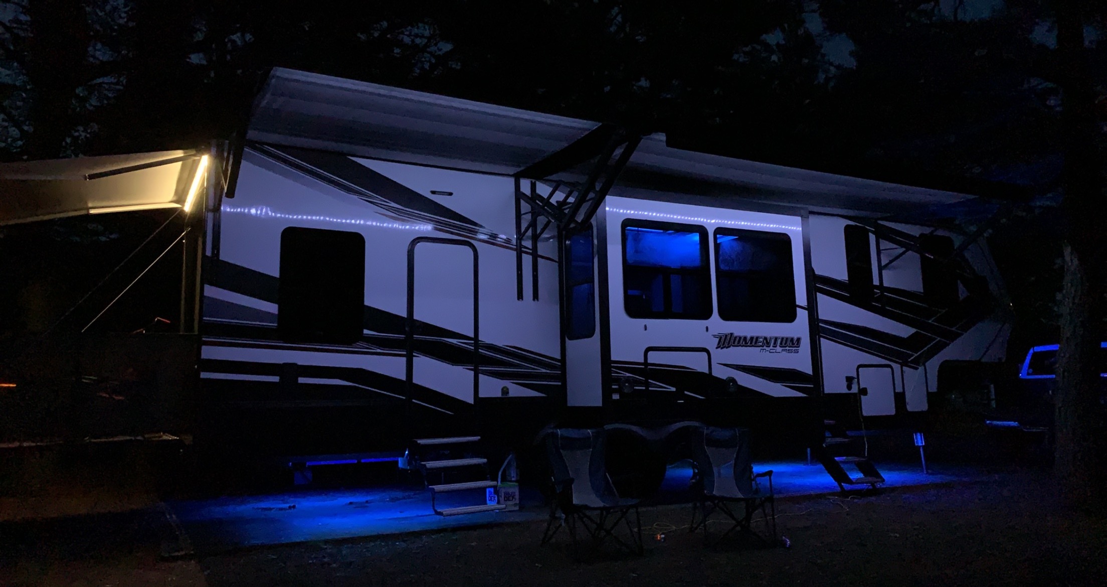 2021 Grand Design MOMENTUM M-CLASS 351MR in borger TX
