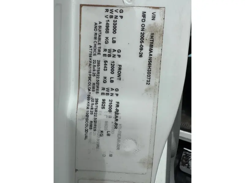 2006 INTERNATIONAL 4300