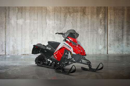 2027 Polaris 650 Switchback XC 146 Indy Red 1.6 7S ES 650 146 1.6 in rutland VT