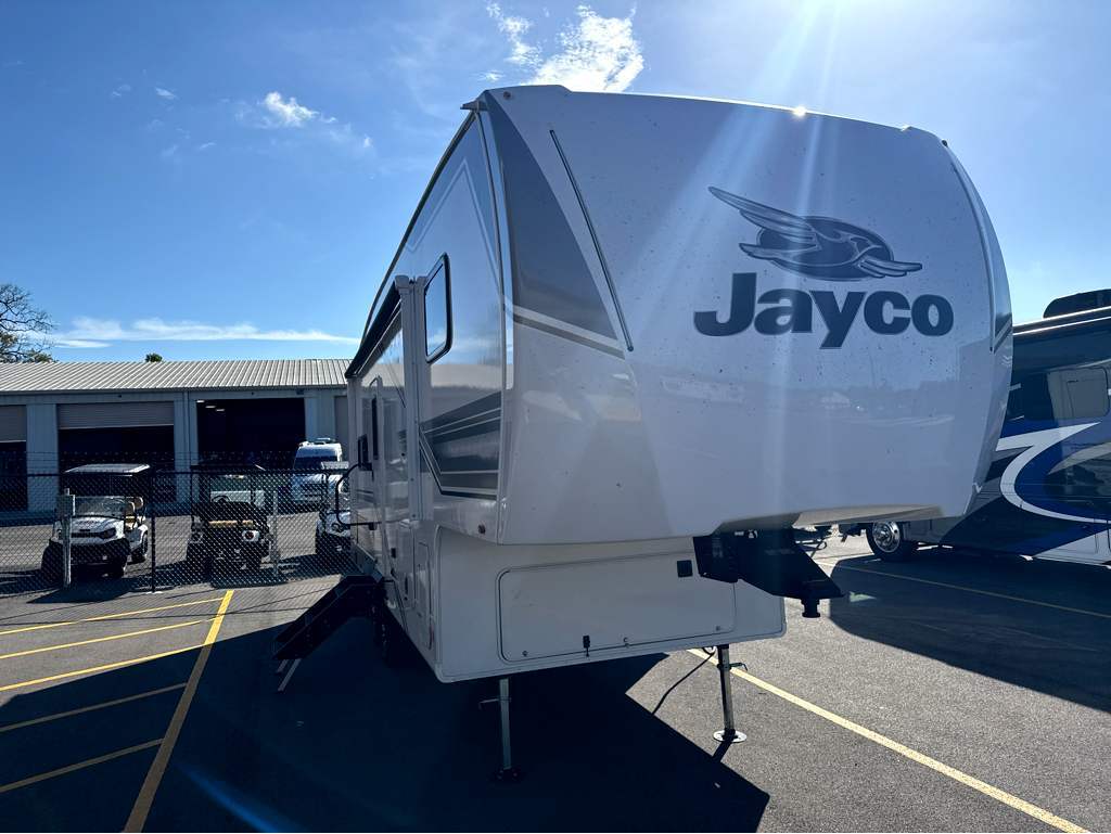2027 Jayco Eagle SLE Fifth Wheel 24MLE in hattiesburg MS