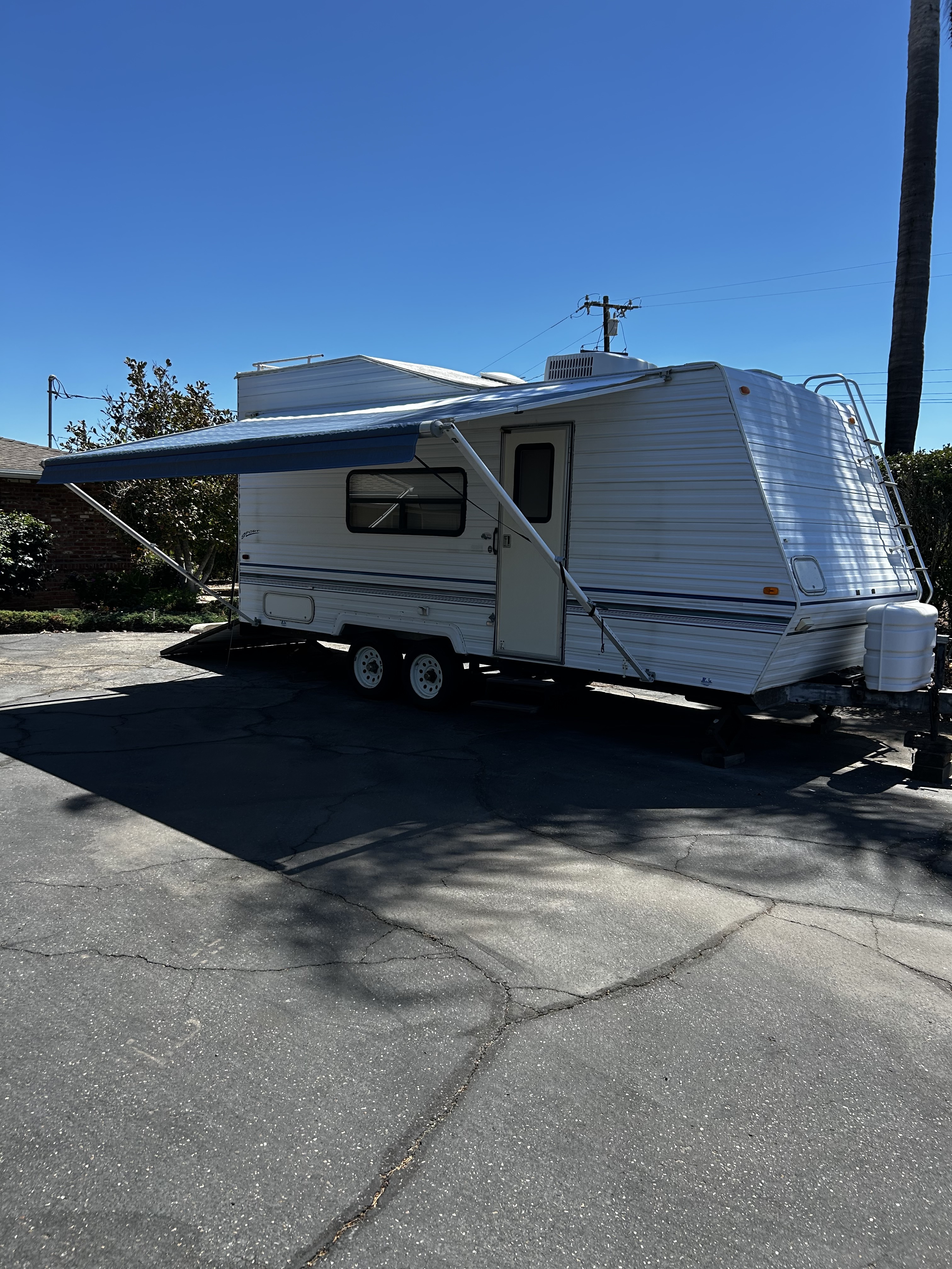 1998 Forest River SALEM 21 RV