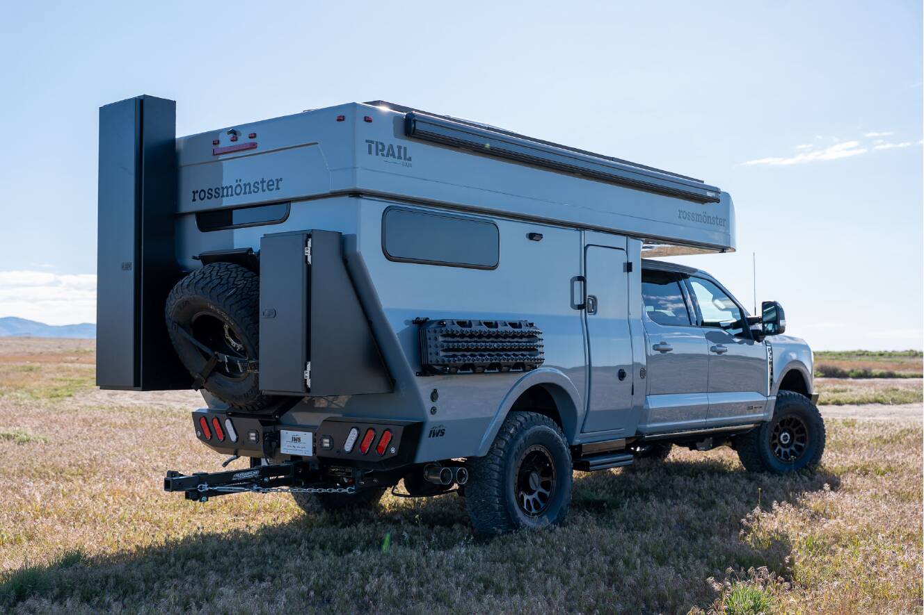 A photo of this 2026 Rossmonster BAJA TRAIL LX