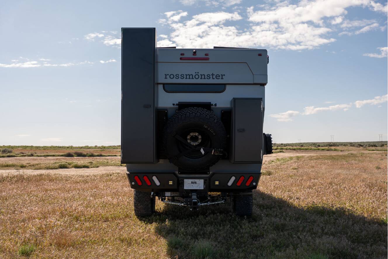 A photo of this 2026 Rossmonster BAJA TRAIL LX