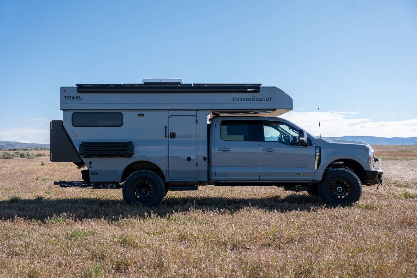 A photo of this 2026 Rossmonster BAJA TRAIL LX