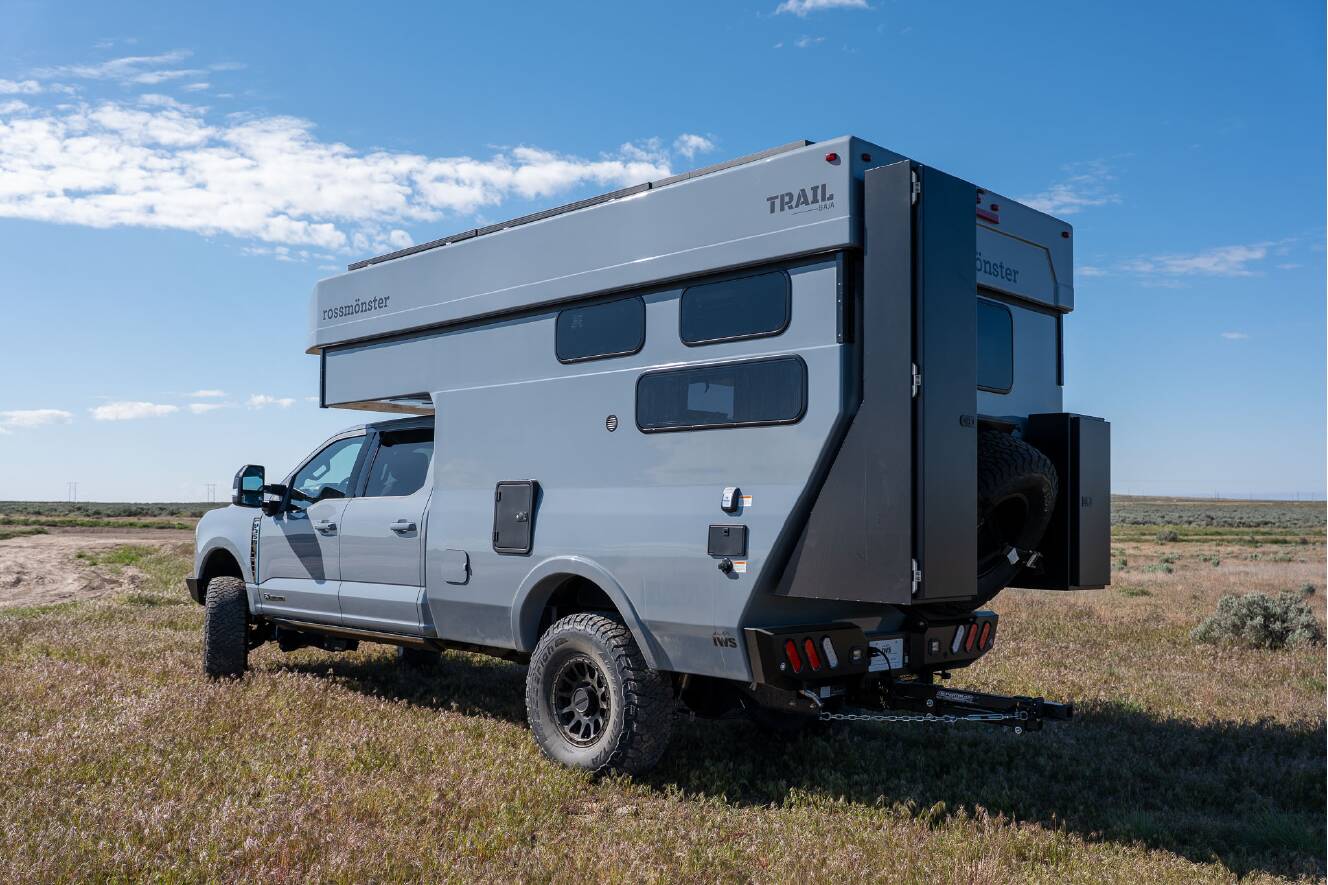 A photo of this 2026 Rossmonster BAJA TRAIL LX