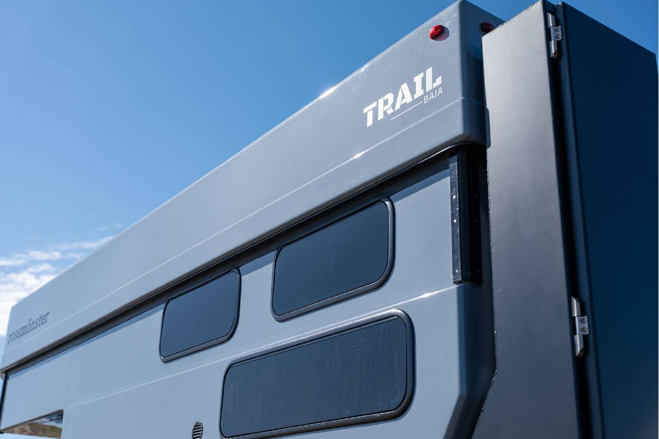 A photo of this 2026 Rossmonster BAJA TRAIL LX