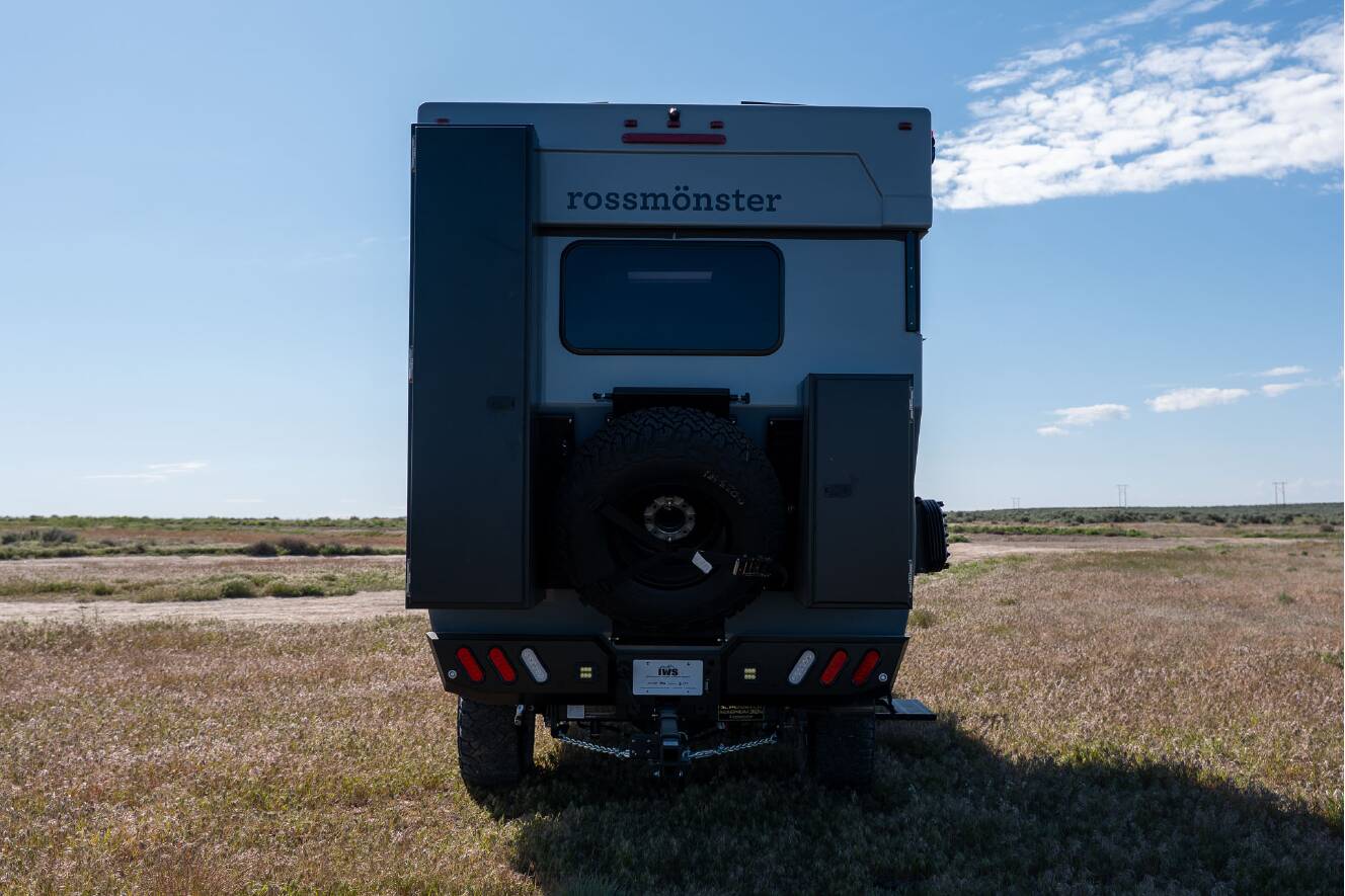 A photo of this 2026 Rossmonster BAJA TRAIL LX