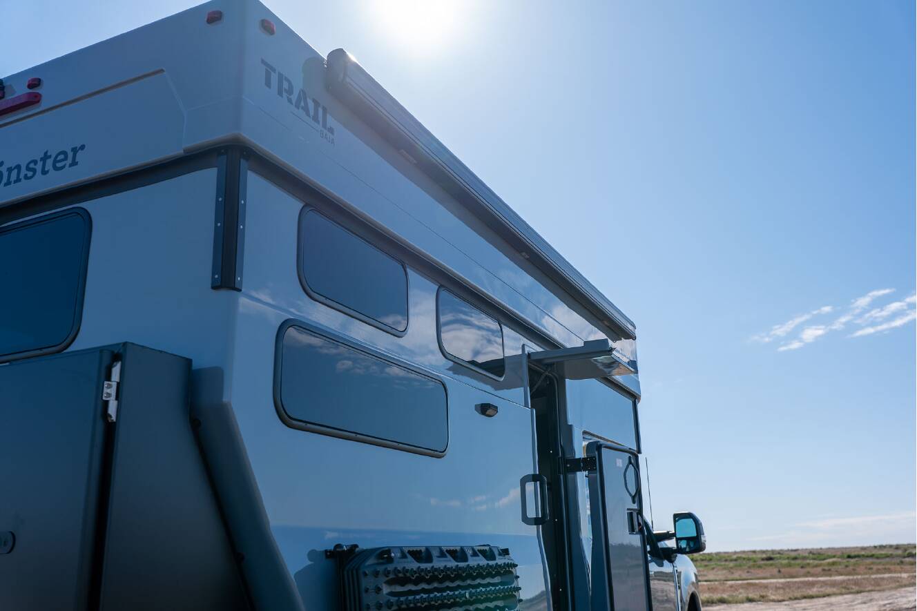 A photo of this 2026 Rossmonster BAJA TRAIL LX
