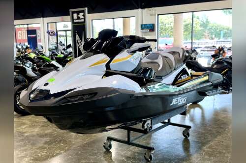 2026 Kawasaki Jet Ski® Ultra® 160LX in plano TX