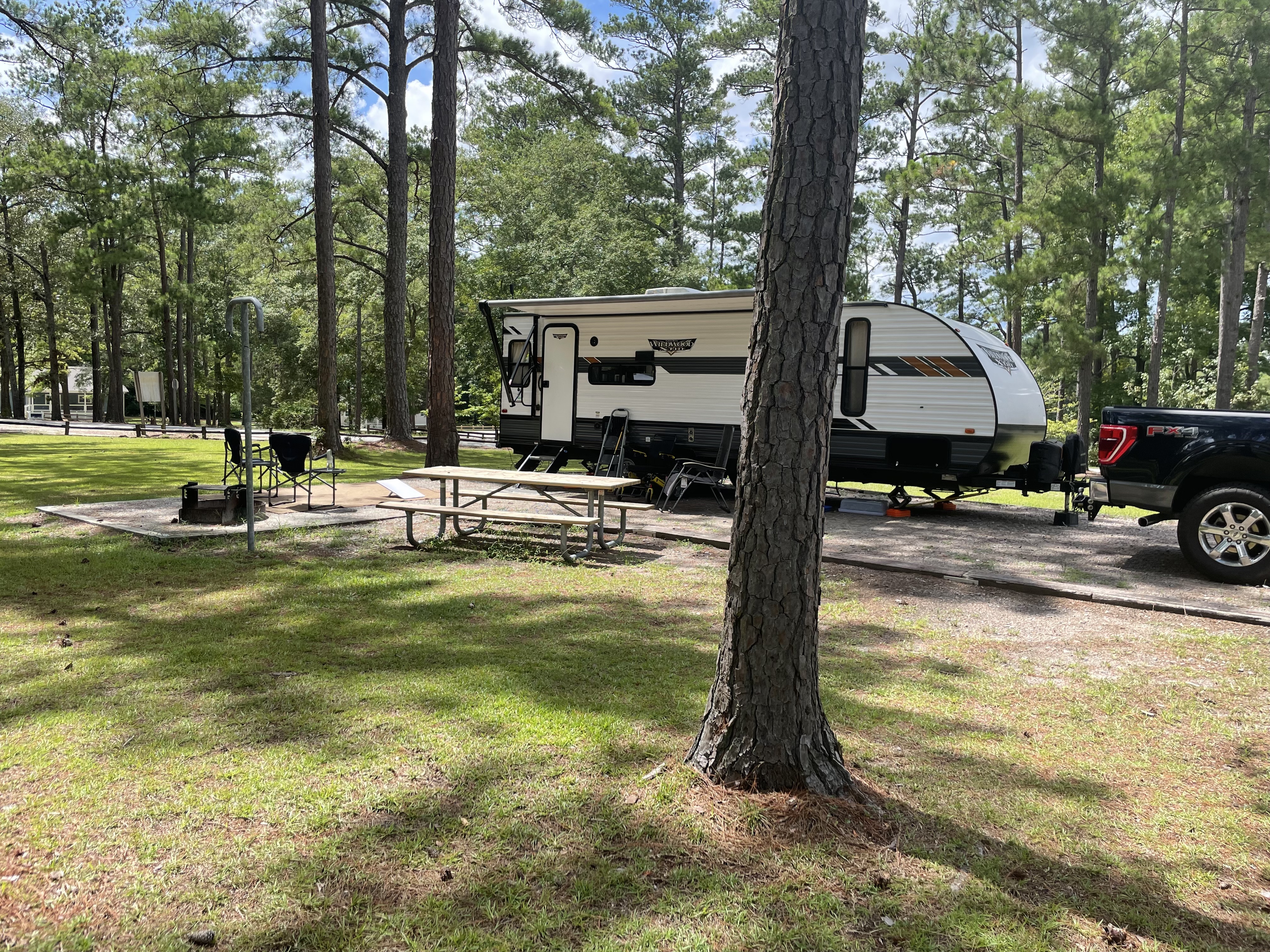 2022 Forest River WILDWOOD X-LITE 24RLXL RV