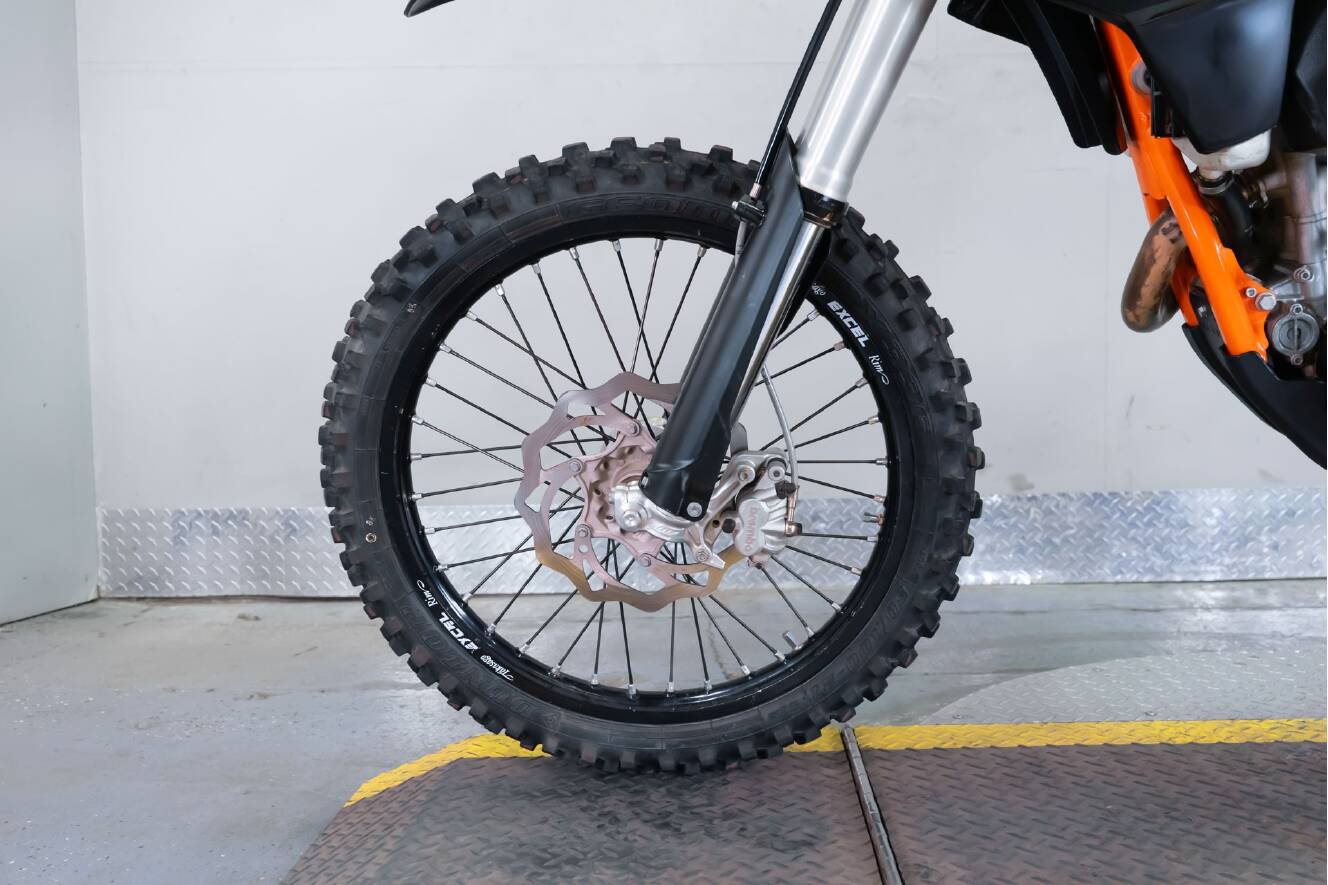 A photo of this 2015 KTM 250 SX