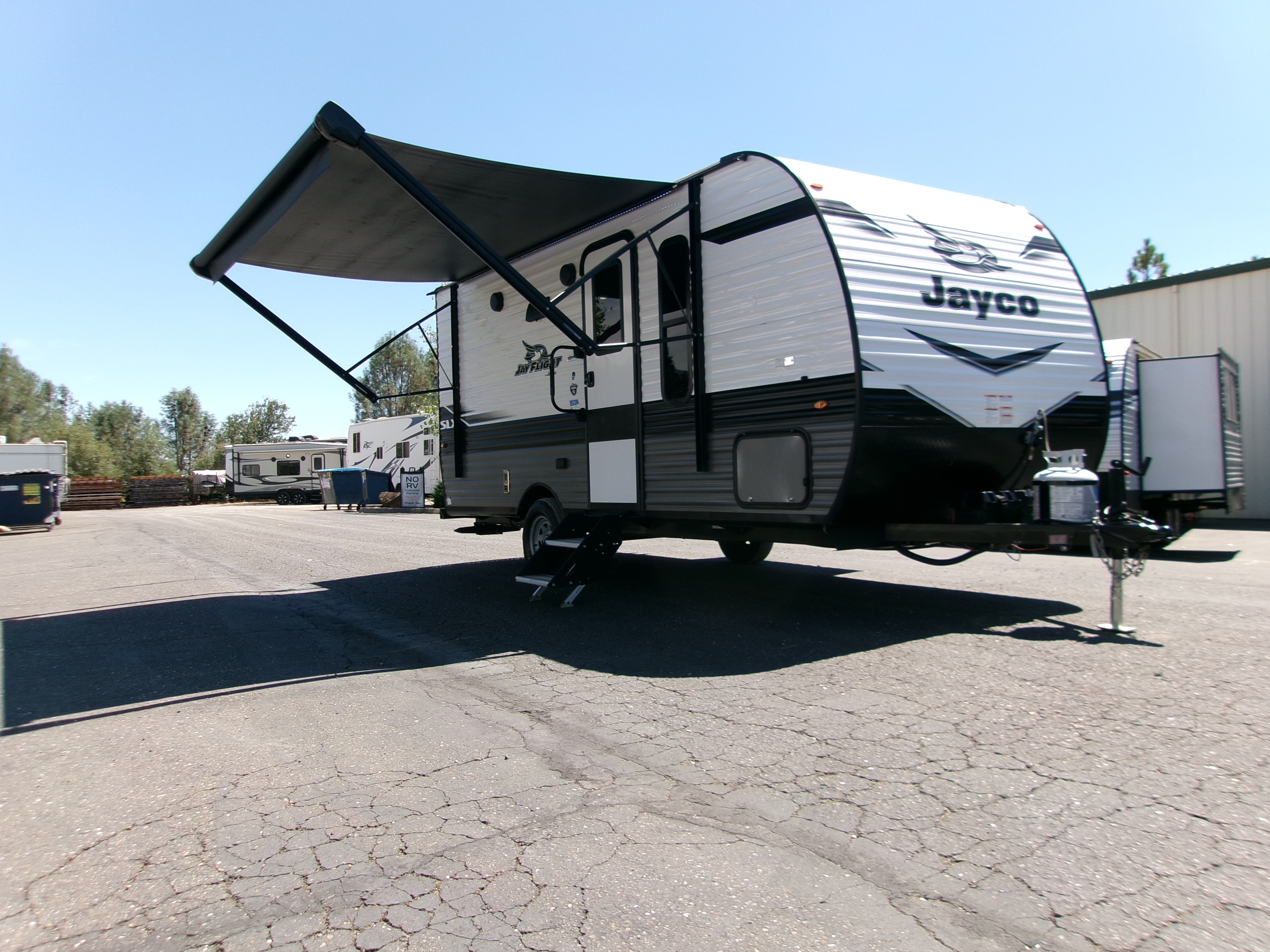 2024 Jayco JAY FLIGHT 183RB in placerville CA