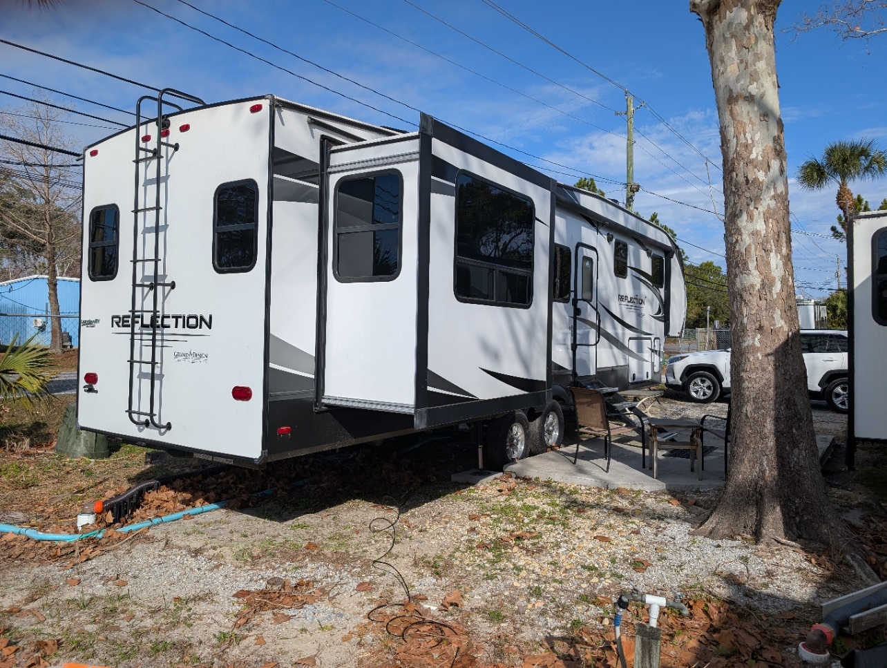 2023 Grand Design REFLECTION 341RDS in panama city beach FL