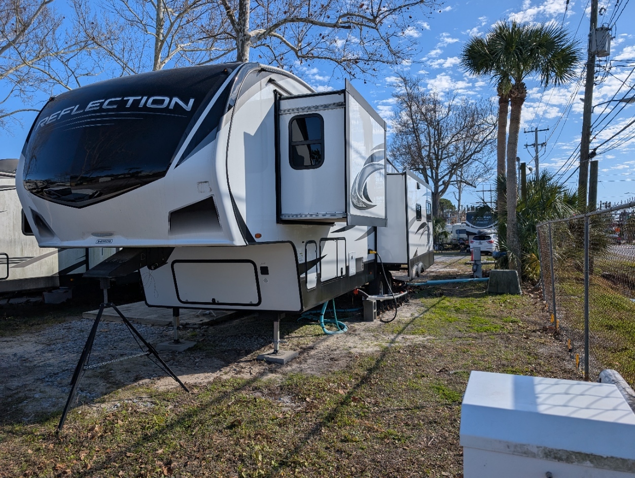 2023 Grand Design REFLECTION 341RDS in panama city beach FL