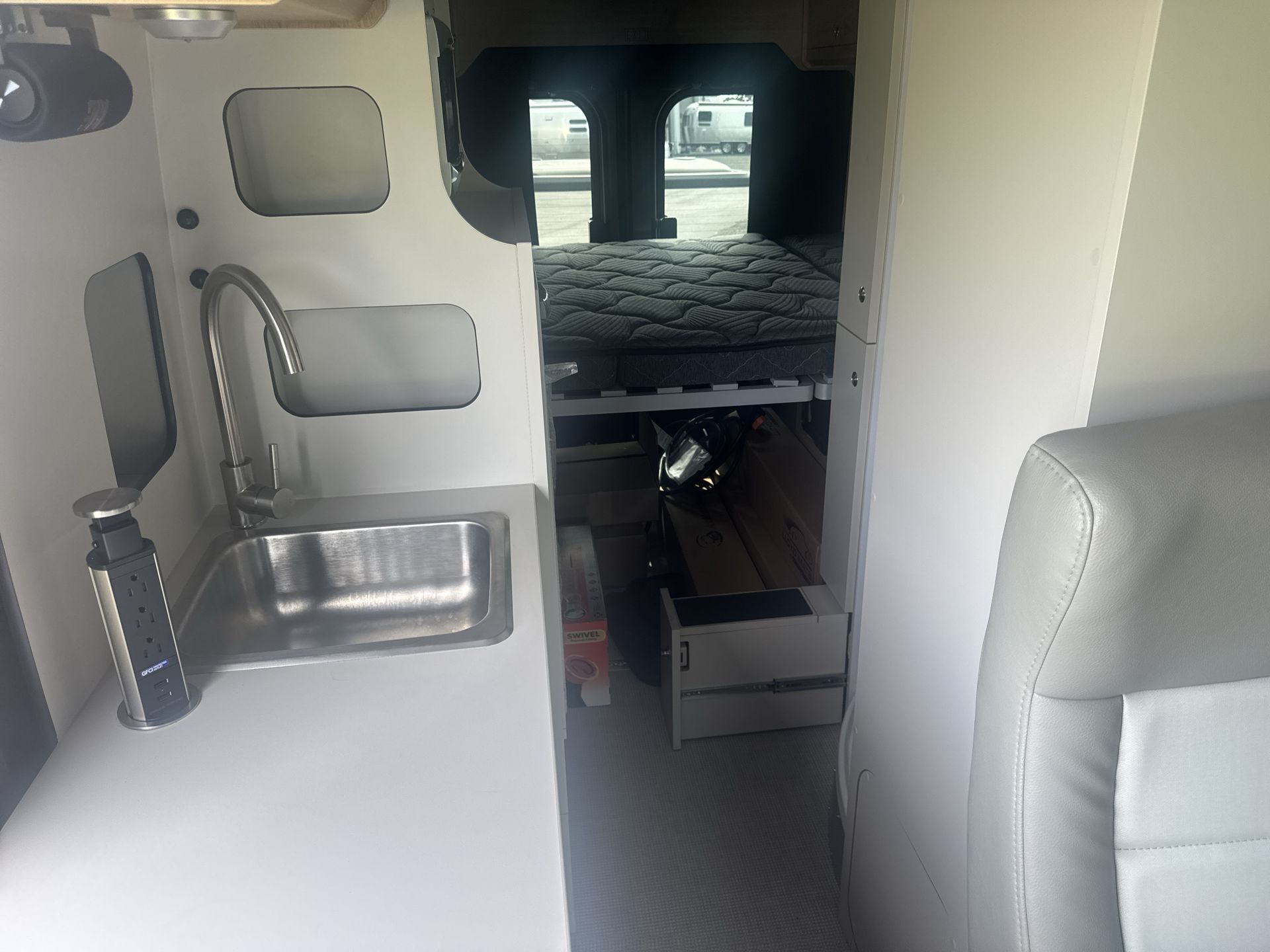 2026 Airstream Rangeline in woodford VA