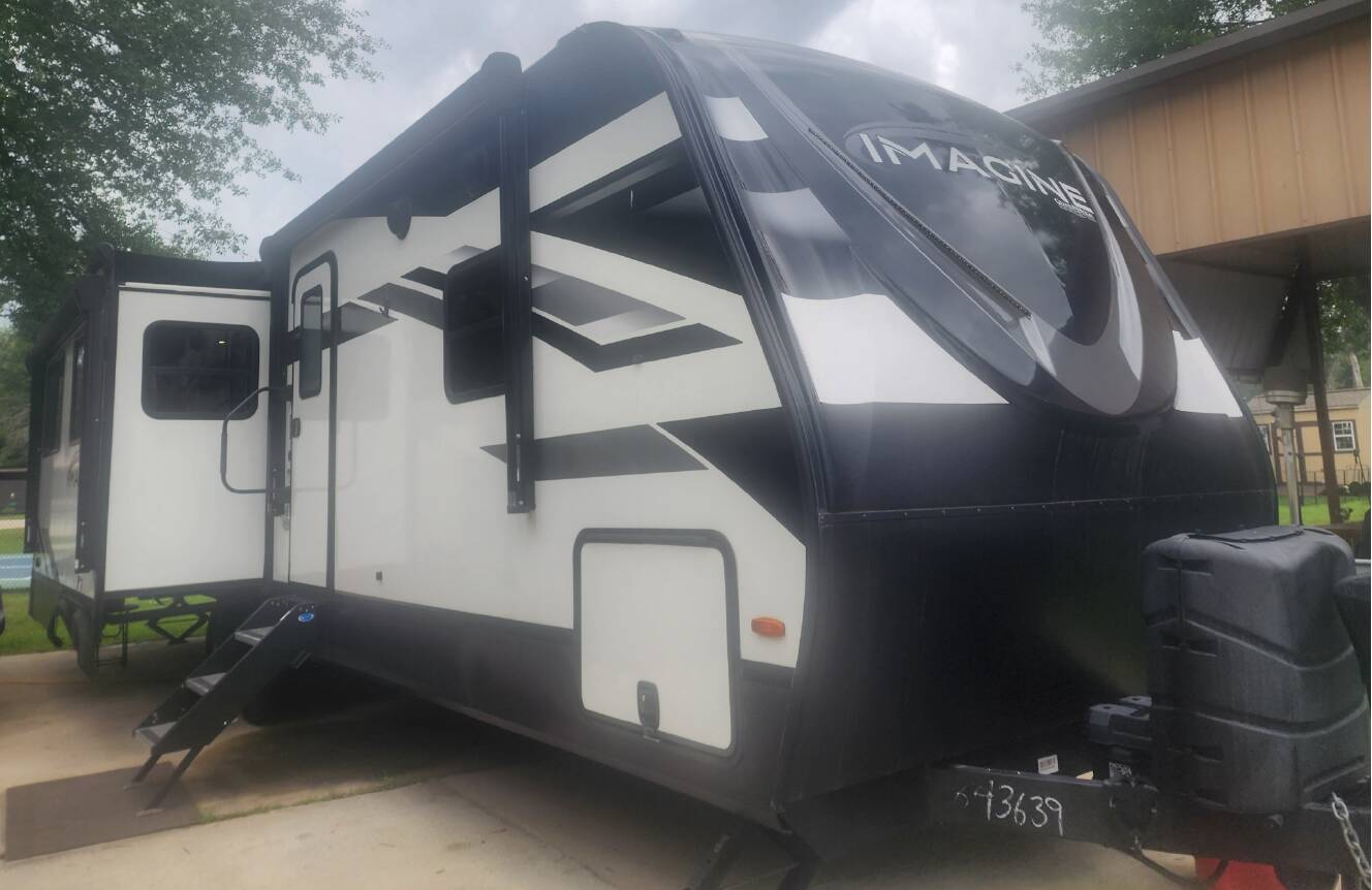 A photo of this 2023 Grand Design IMAGINE 2970RL