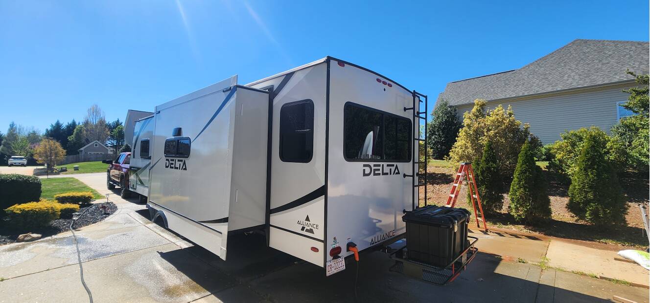 A photo of this 2024 Alliance Rv DELTA 292RL