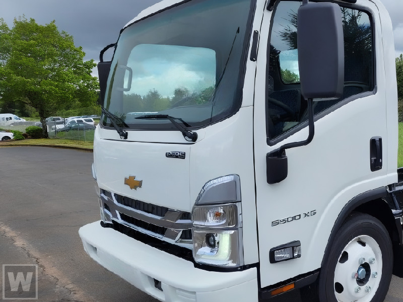 2025 CHEVROLET LCF 5500XG in Riverside, NJ