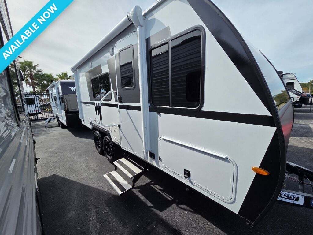 2026 Winnebago Micro Minnie® 2100BH in ormond beach FL