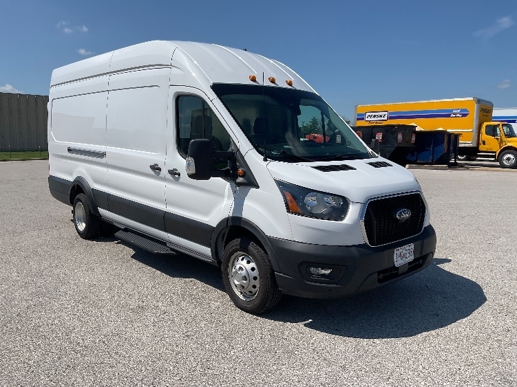 2022 FORD TRANSIT 350 in Moberly, MO