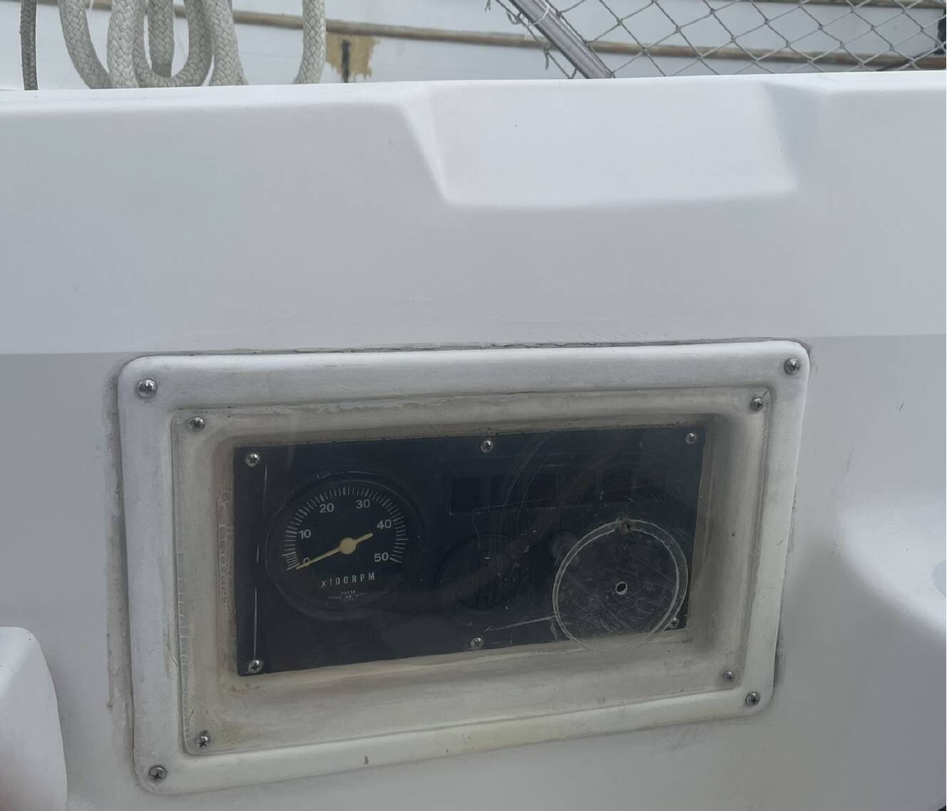 A photo of this 1989 Hunter LEGEND 37
