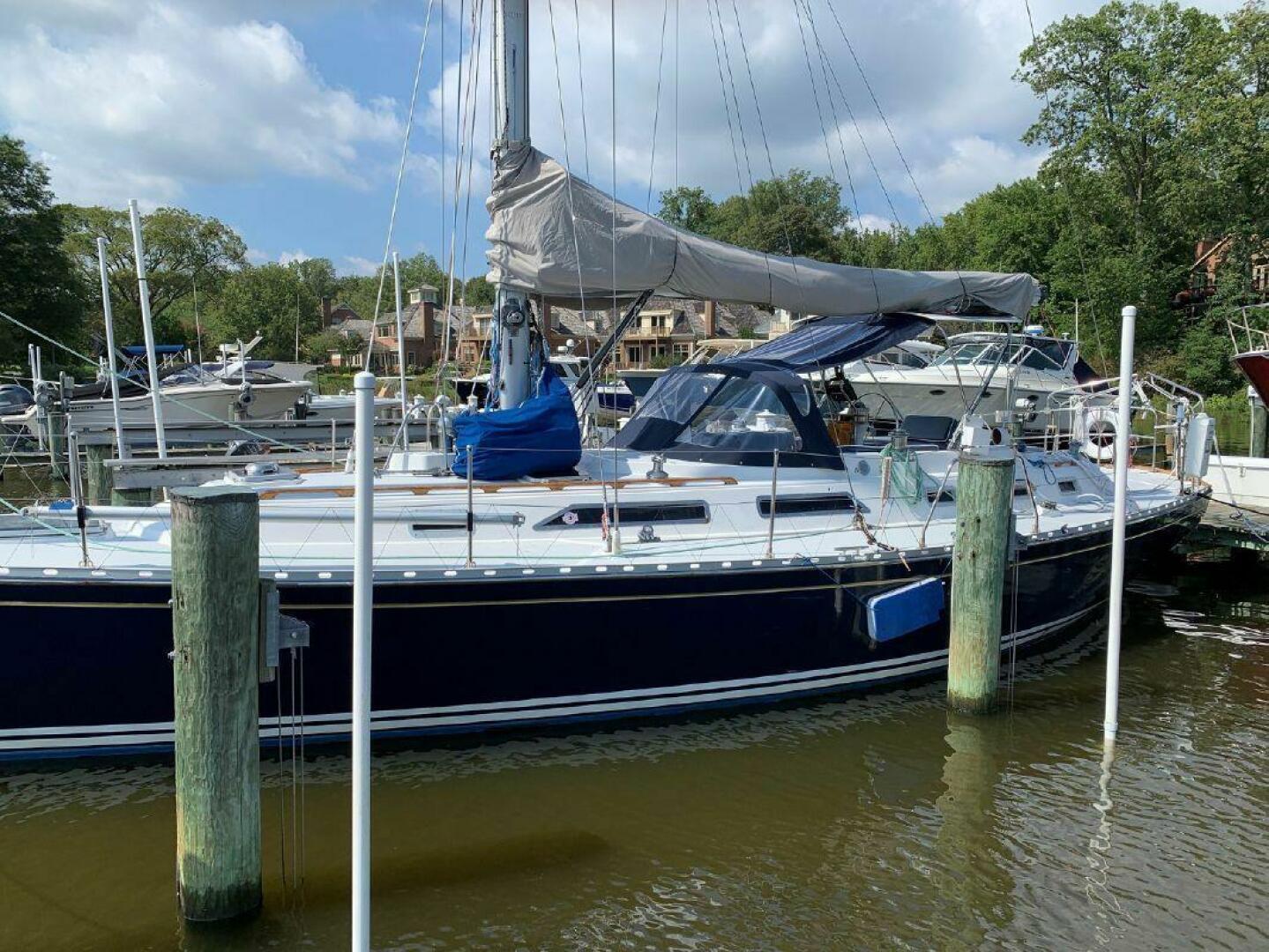 1990 Hylas 44 in tracys landing MD