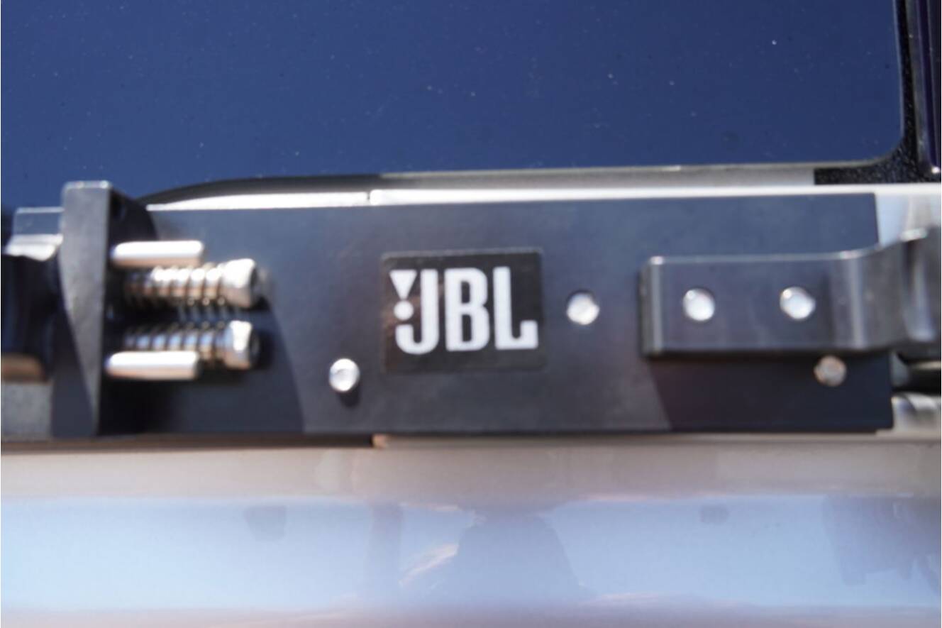 A photo of this 2026 Airstream Rangeline Pop Top