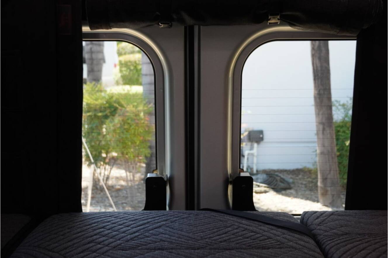 A photo of this 2026 Airstream Rangeline Pop Top