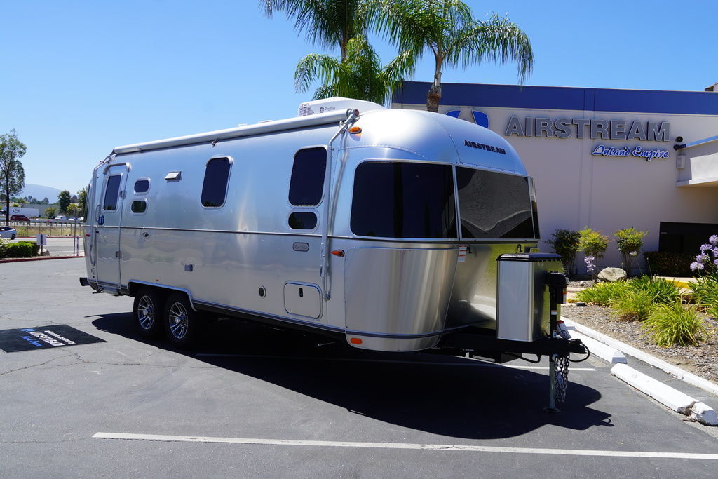 2026 Airstream Trade Wind 25FBQ Hatch in temecula CA
