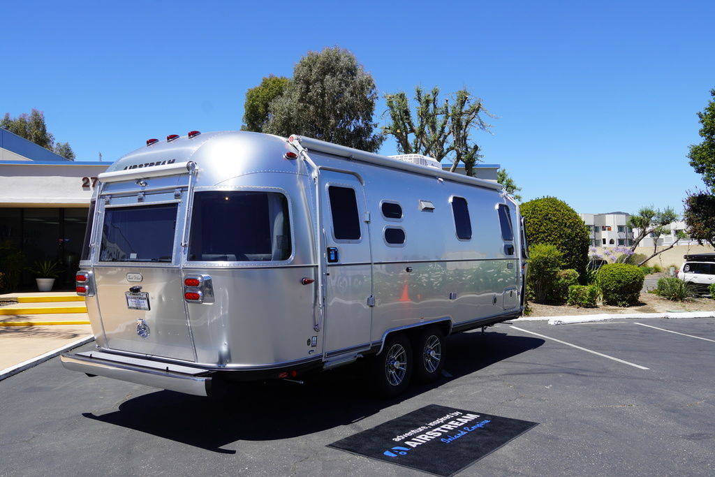 View more photos of this listing