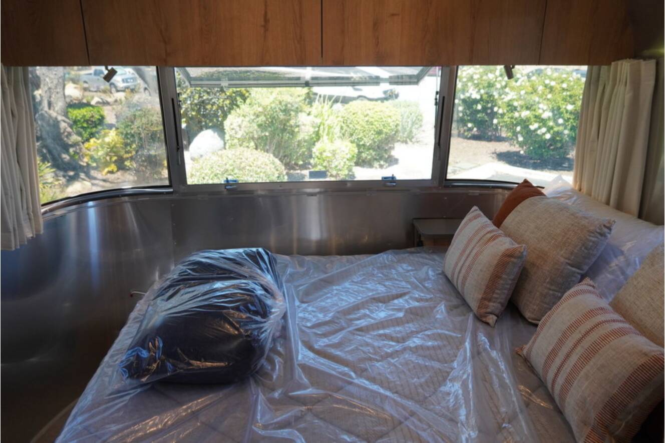 A photo of this 2026 Airstream Trade Wind 25FBQ Hatch