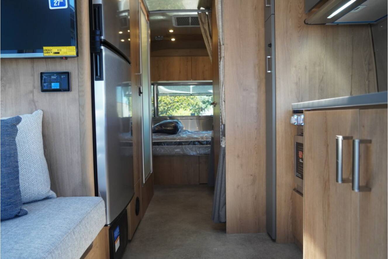 A photo of this 2026 Airstream Trade Wind 25FBQ Hatch