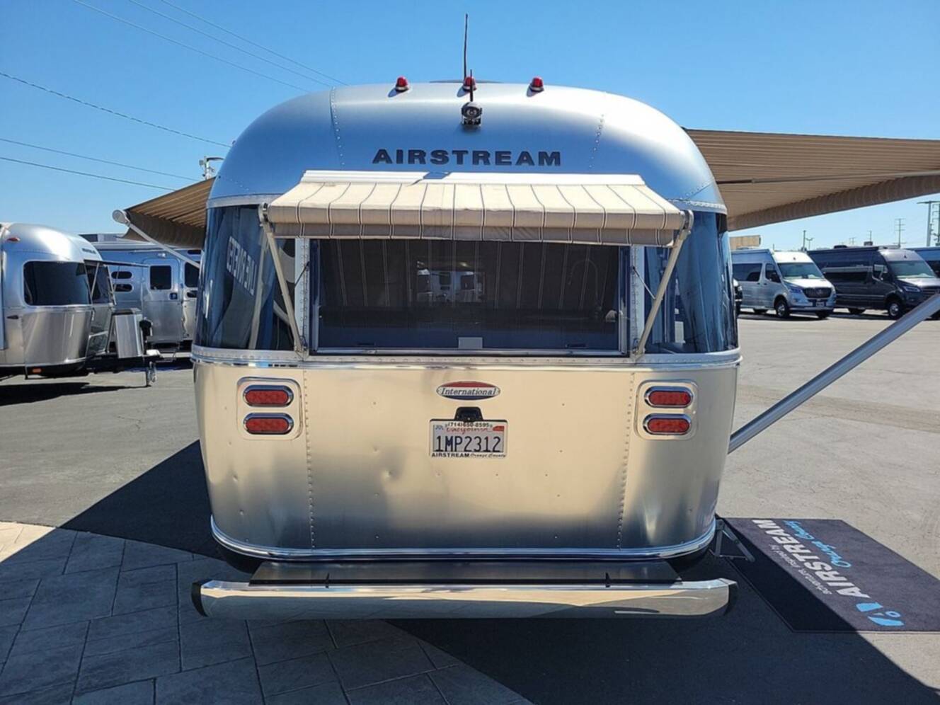 A photo of this 2019 Airstream International Serenity 25FB Queen