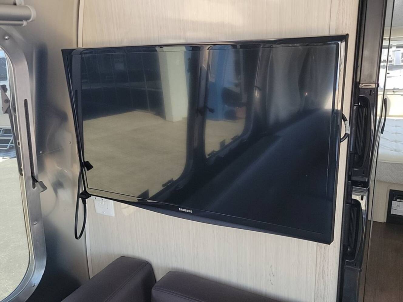A photo of this 2019 Airstream International Serenity 25FB Queen