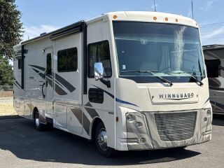 2017 WINNEBAGO VISTA LX 30T