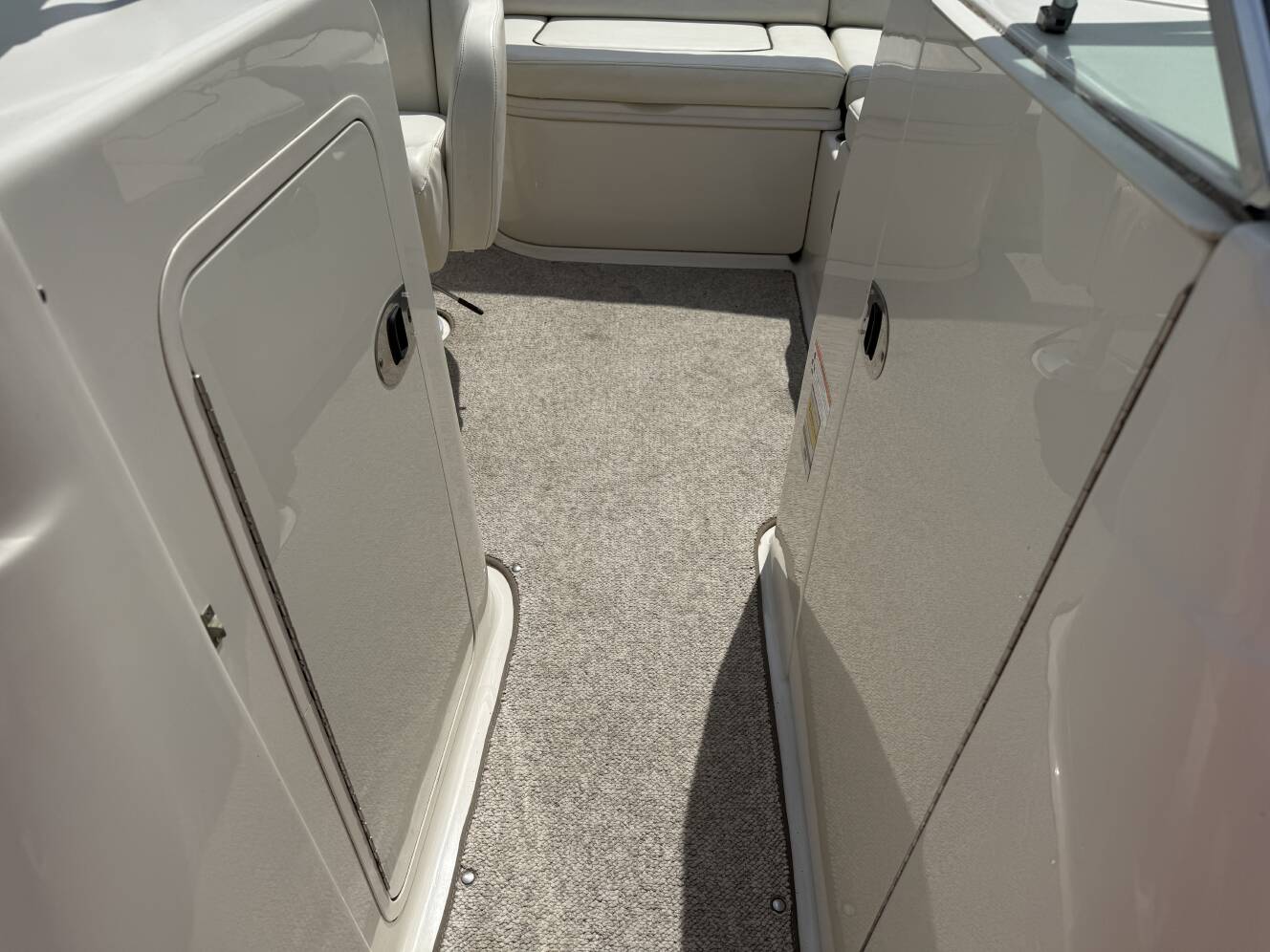 A photo of this 2008 Sea Ray 200 Sundeck®
