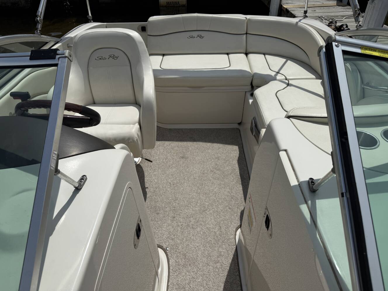 A photo of this 2008 Sea Ray 200 Sundeck®