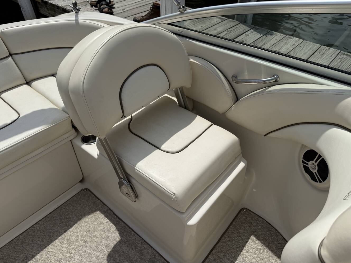 A photo of this 2008 Sea Ray 200 Sundeck®