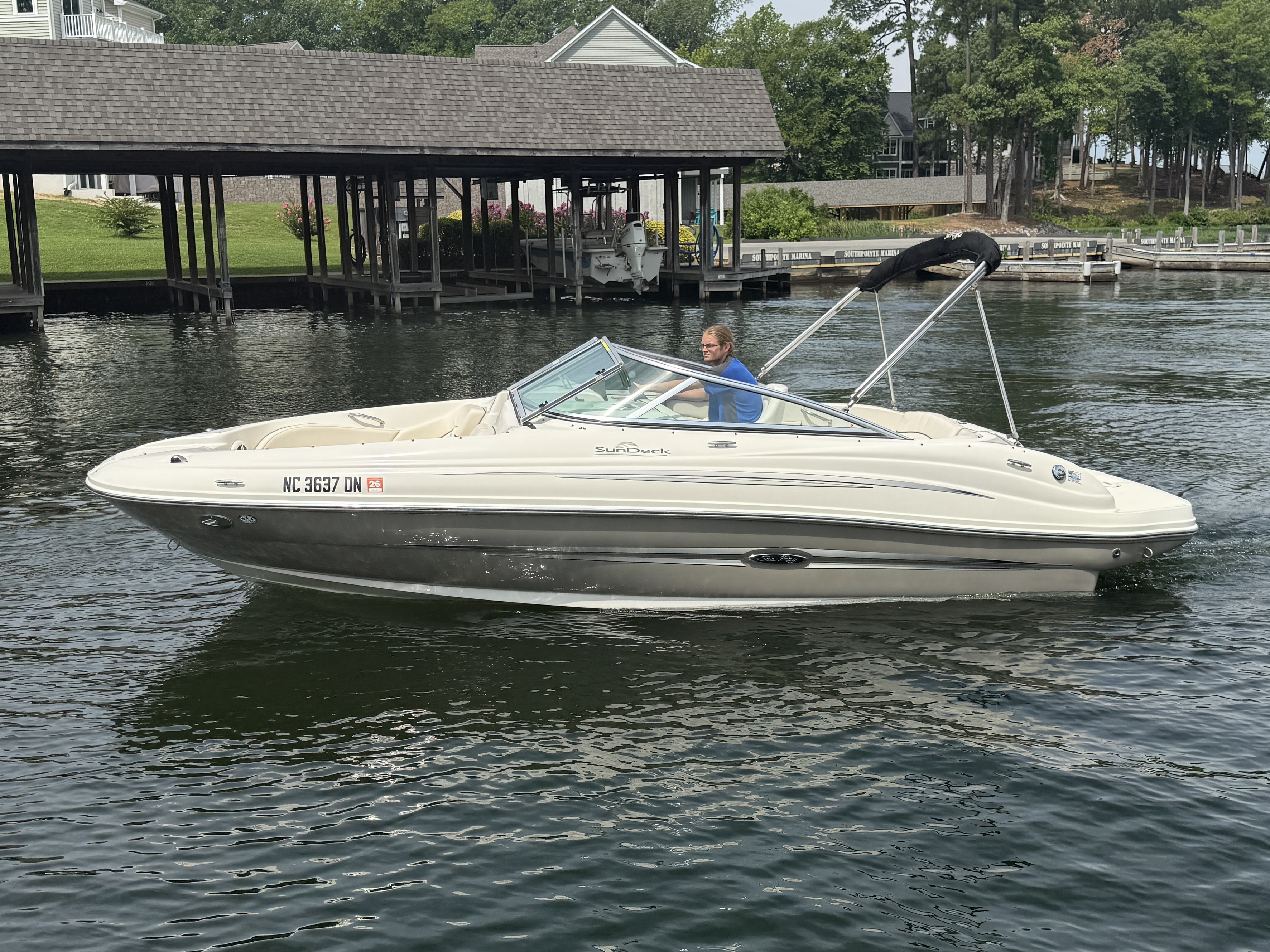 2008 Sea Ray 200 Sundeck® 300 in littleton NC
