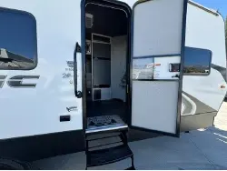 2024 ECLIPSE RECREATIONAL VEHICLES ICONIC 2120SBE