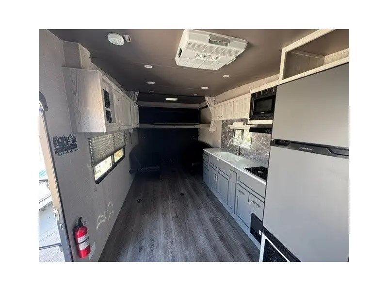 2024 ECLIPSE RECREATIONAL VEHICLES ICONIC 2120SBE