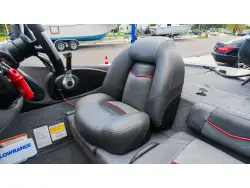 2022 Tracker 195TXW