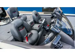 2022 Tracker 195TXW