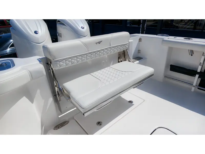 2027 Tidewater 272CC