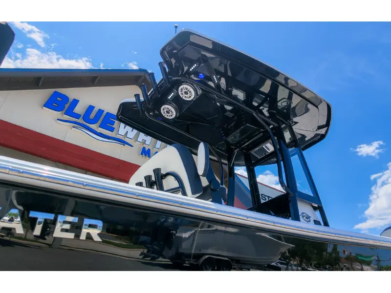 2027 Tidewater 2300 Carolina Bay