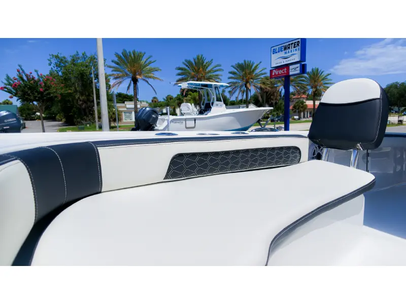 2027 Tidewater 2300 Carolina Bay